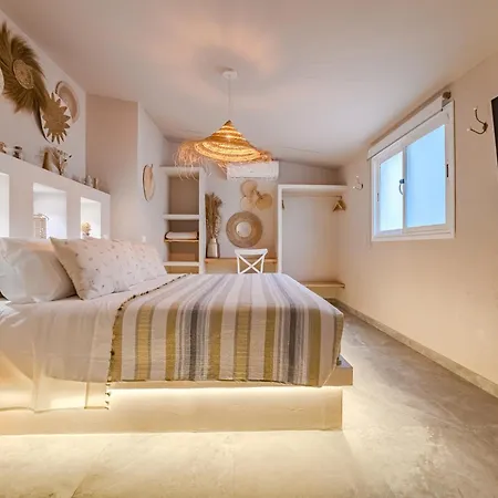 Oceania A, Jacuzzi Y Jardin Con Vistas Al Mar, Y Piscina Comunitaria فيلة *